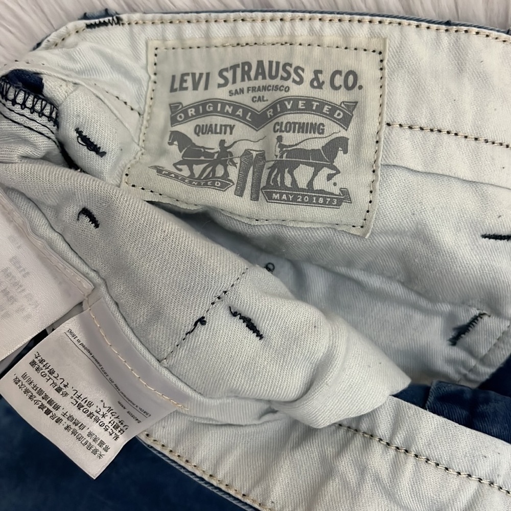Levi’s jeans - Picture 6 of 7